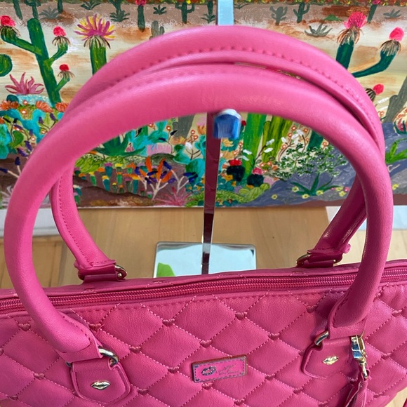 Betsey Johnson, Luv Betsey Quilted Pink Large Tote Bag, Tassel, gold hardware - Picture 7 of 12